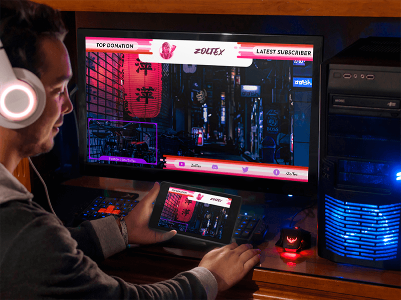 Streamer streaming with stream overlay